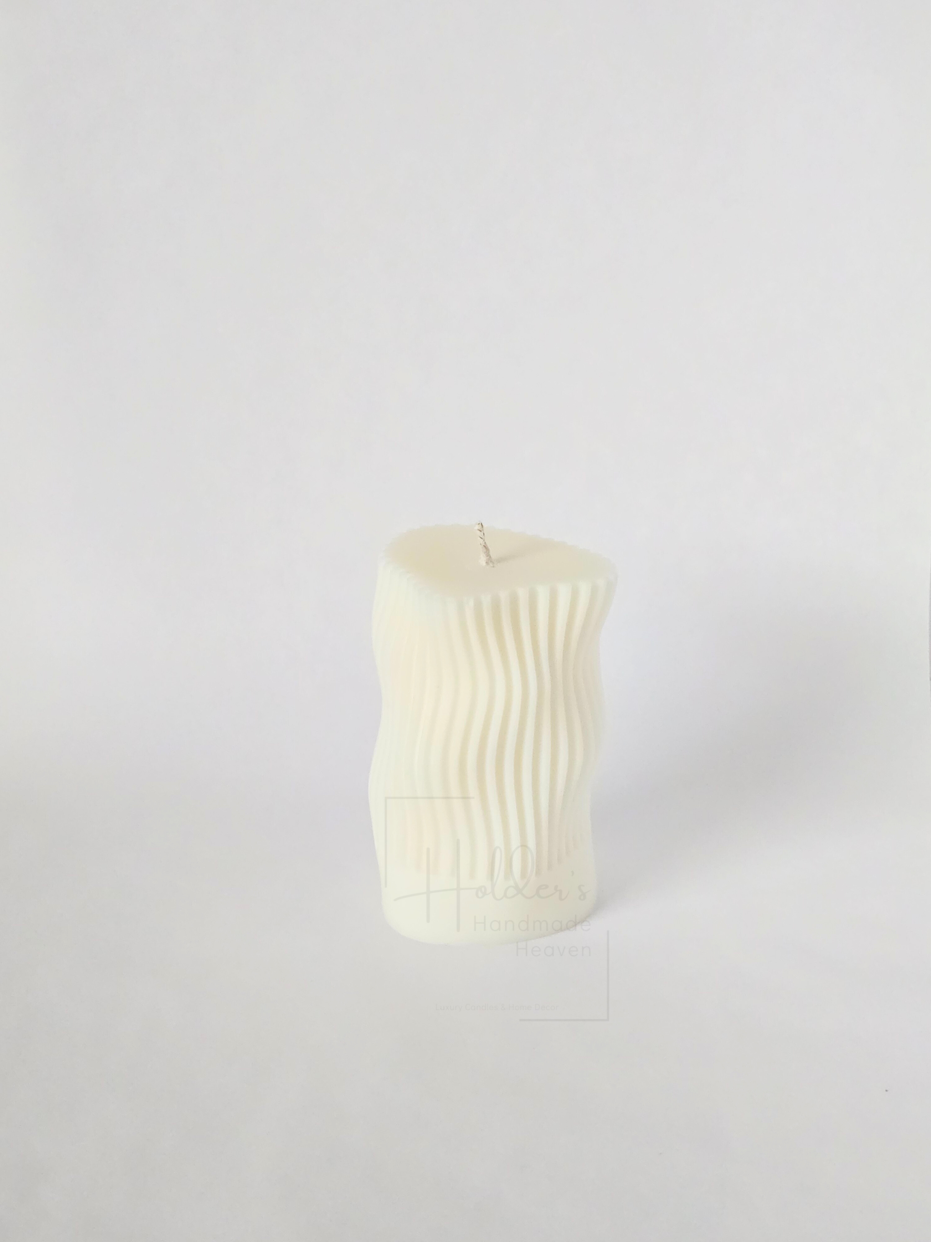 Wellenförmige Stumpenkerze